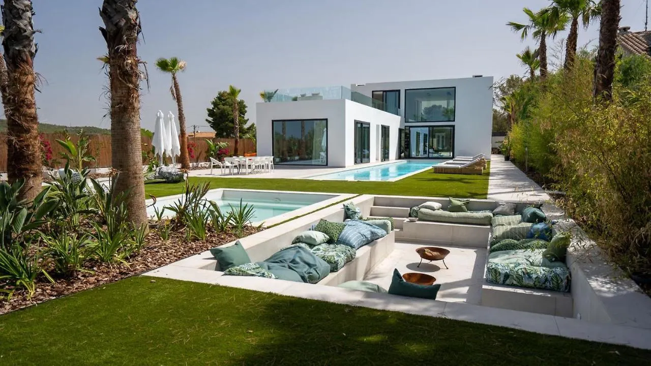 Contemporary Villa Near Sitges Hills L'Arbocar